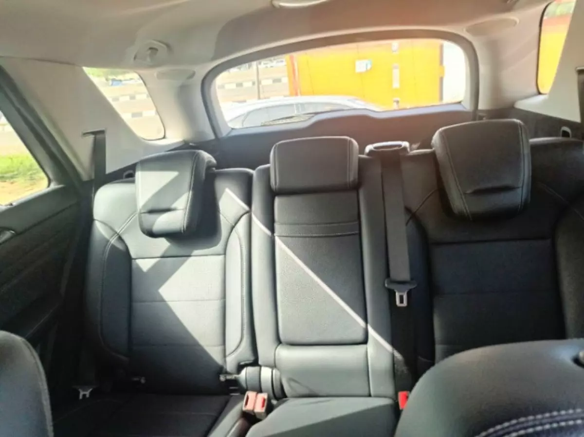 interiorBack