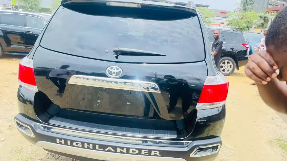 car Back