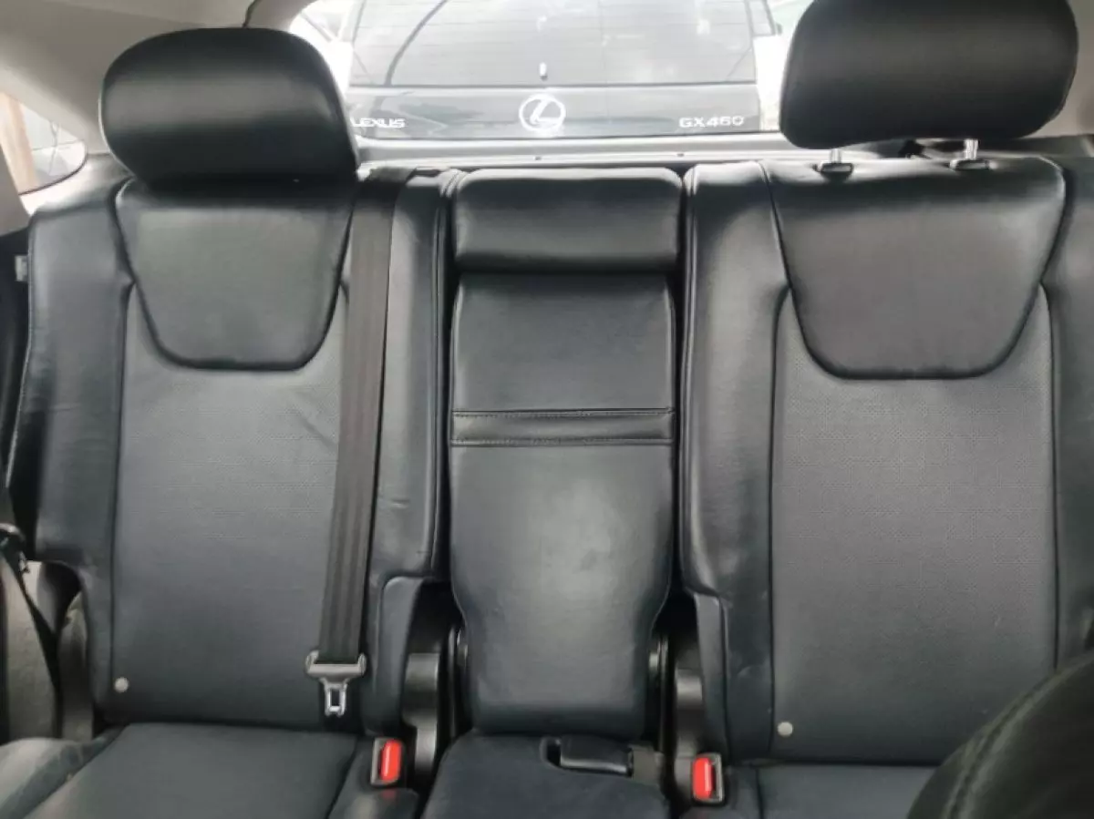 interiorBack