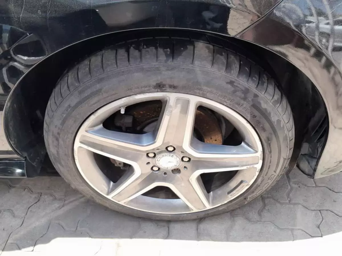 tyre2