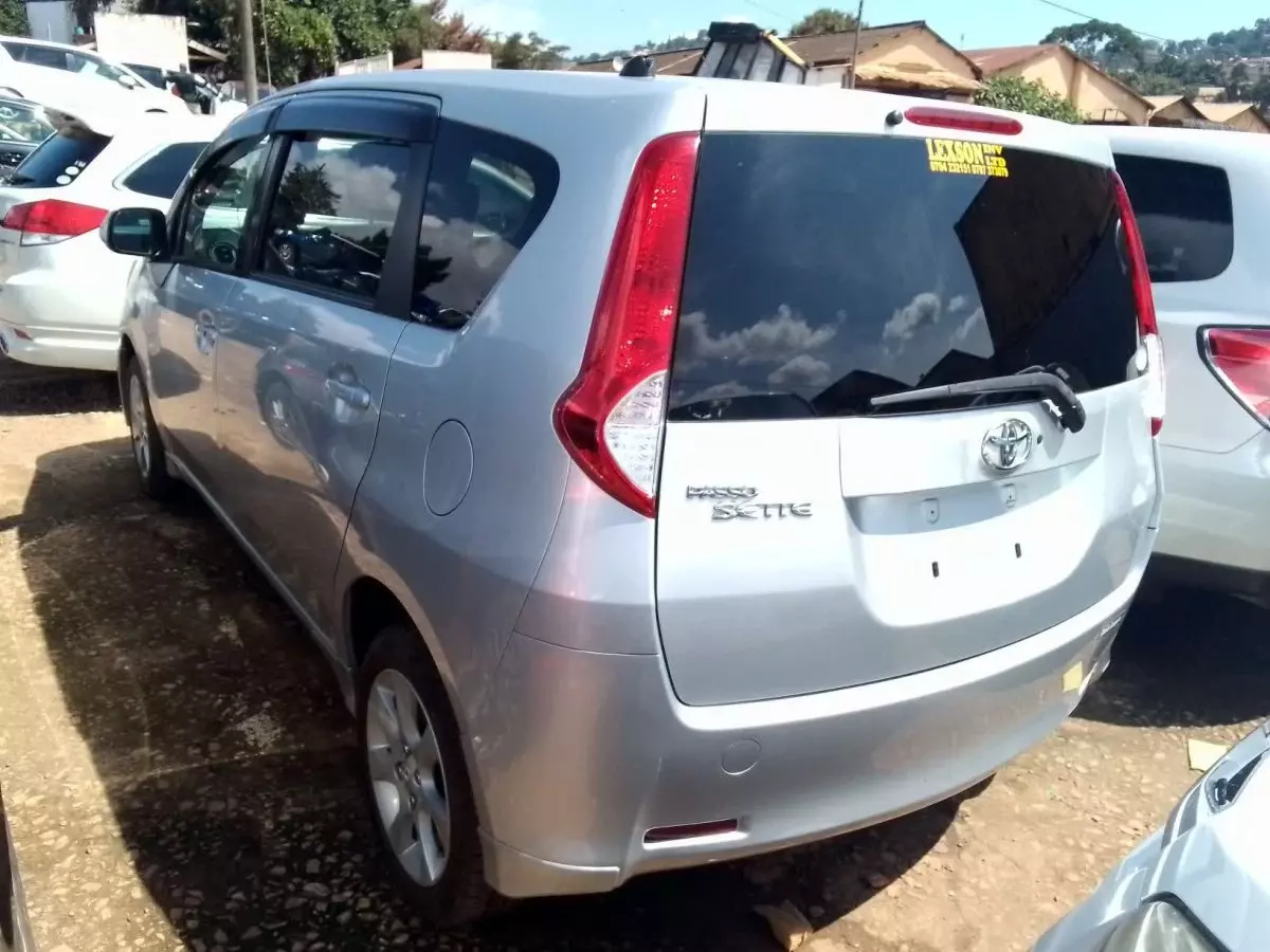 car Left Back