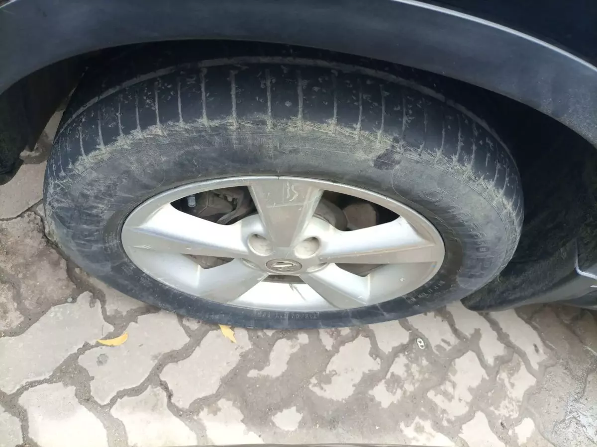 tyre2