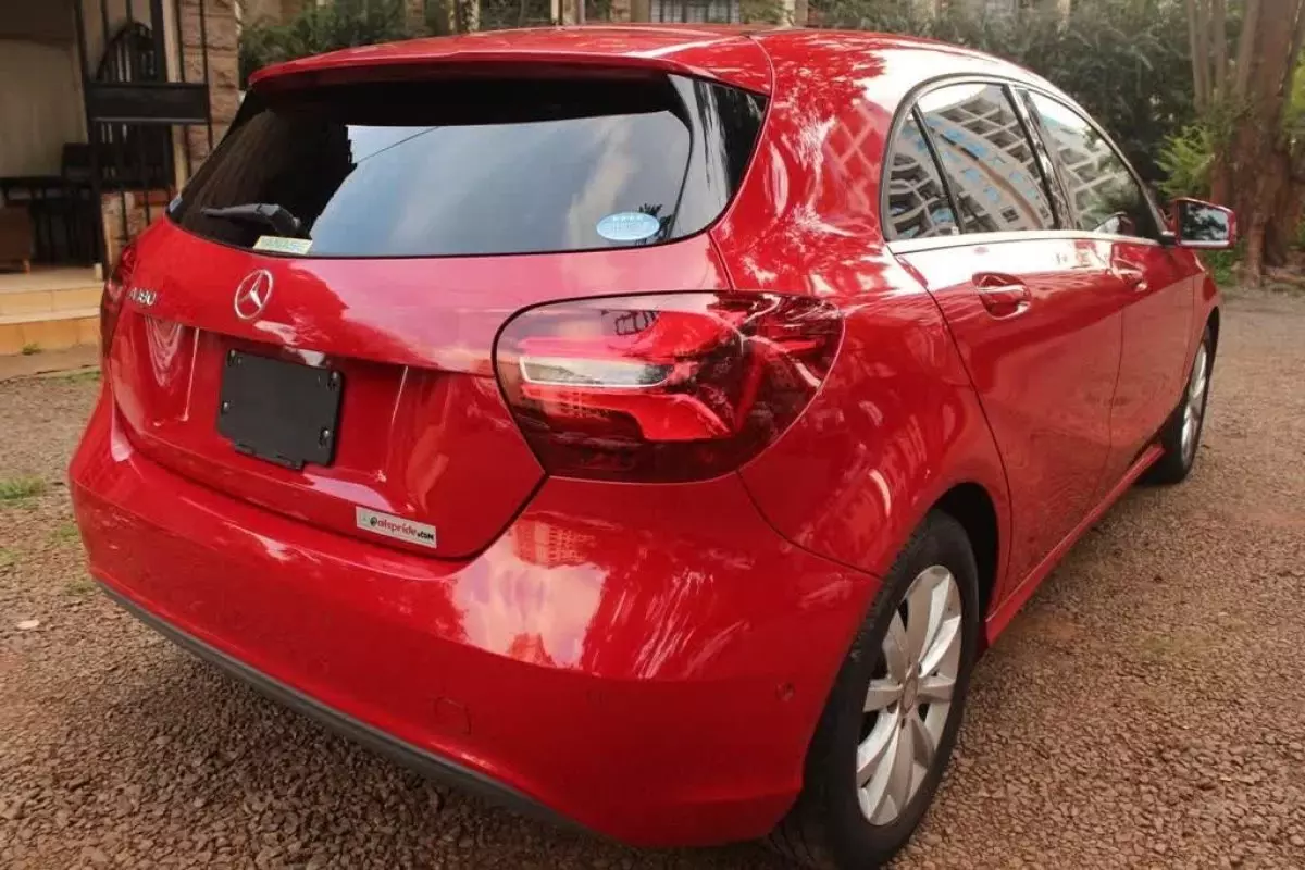 car Right Back