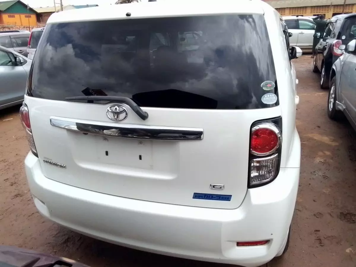 car Back