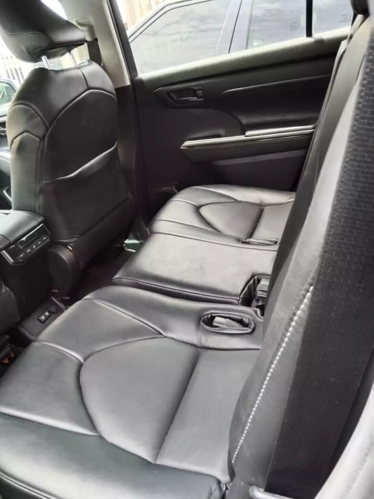 interiorBack