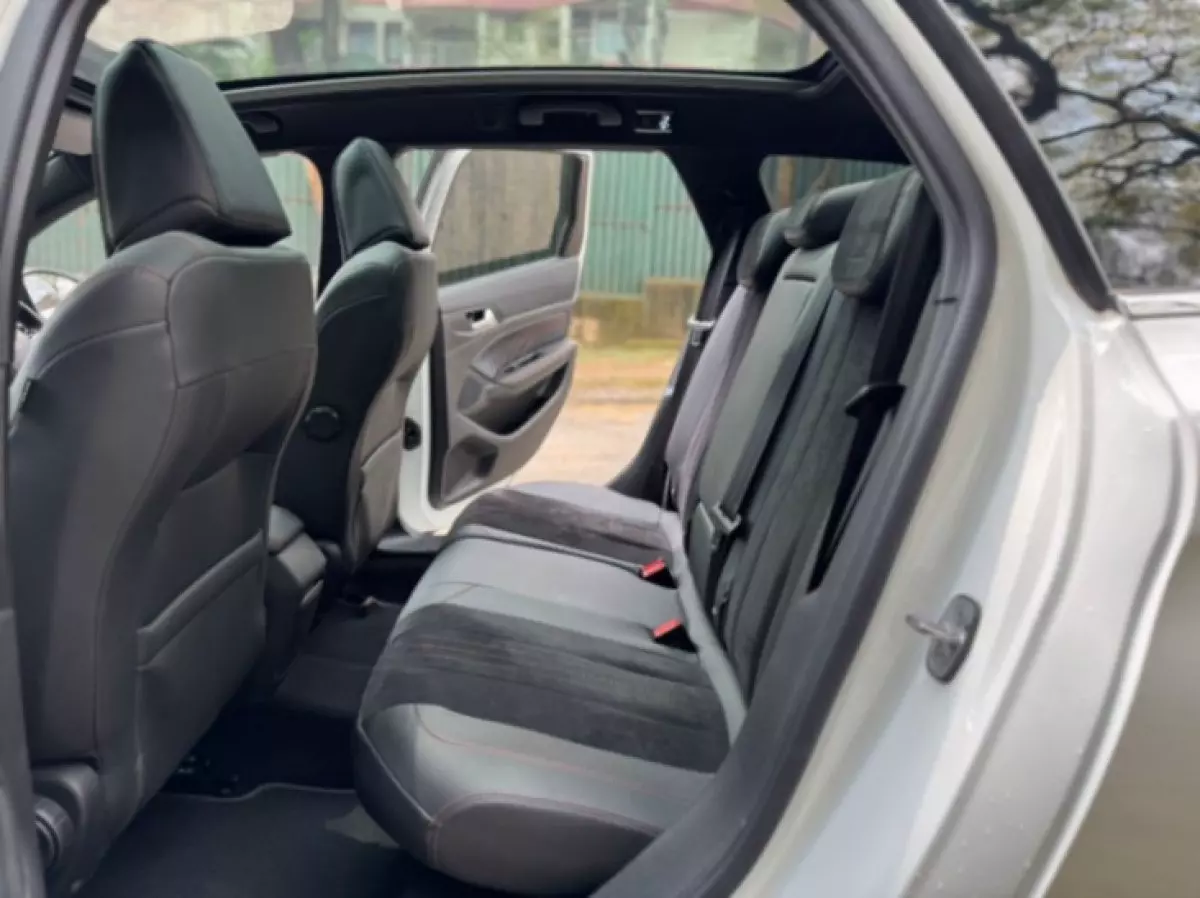 interiorBack