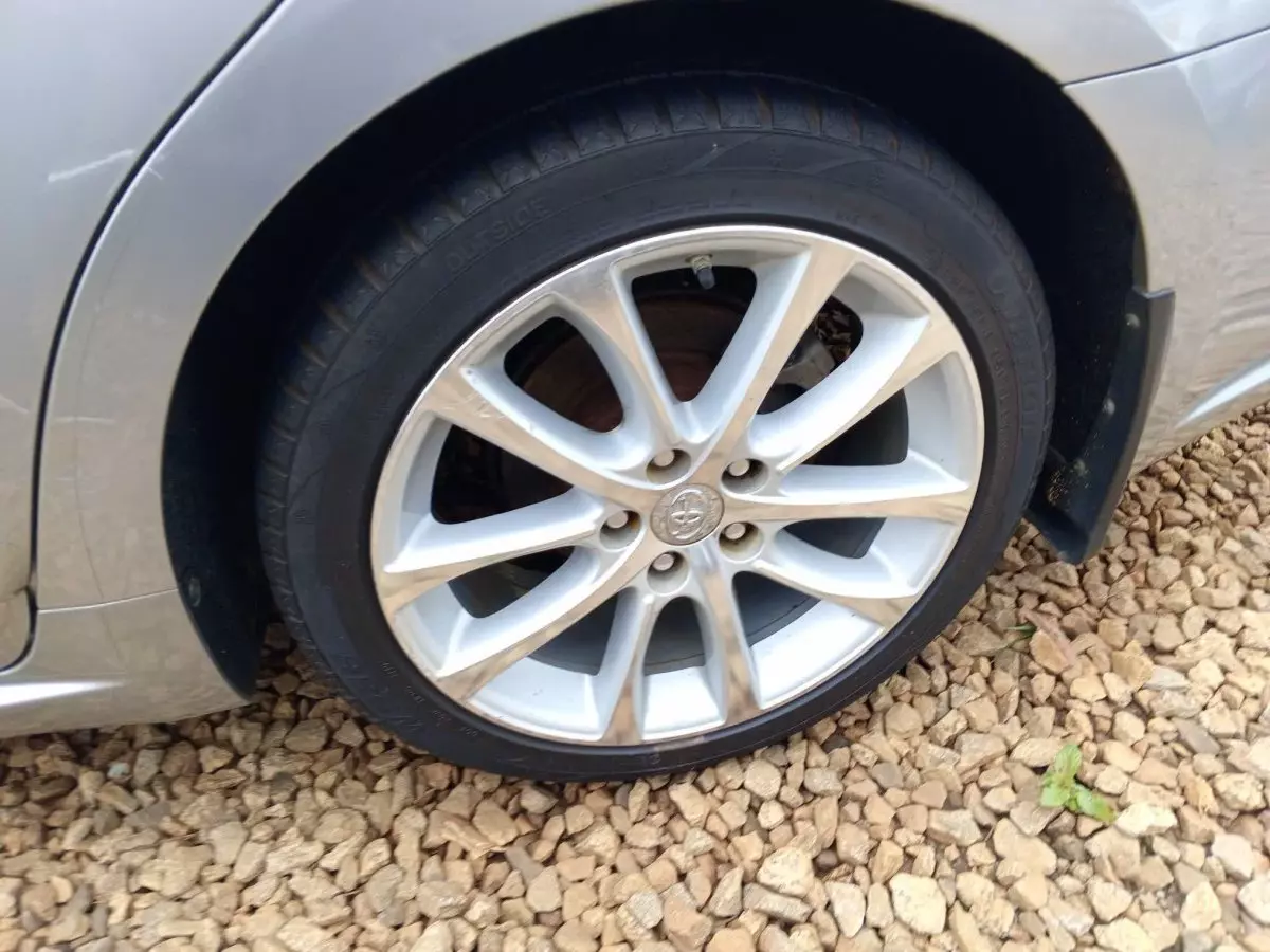 tyre2