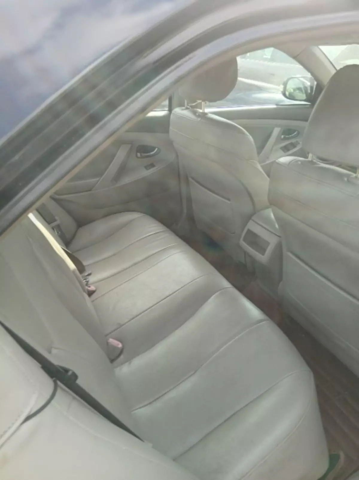 interiorBack