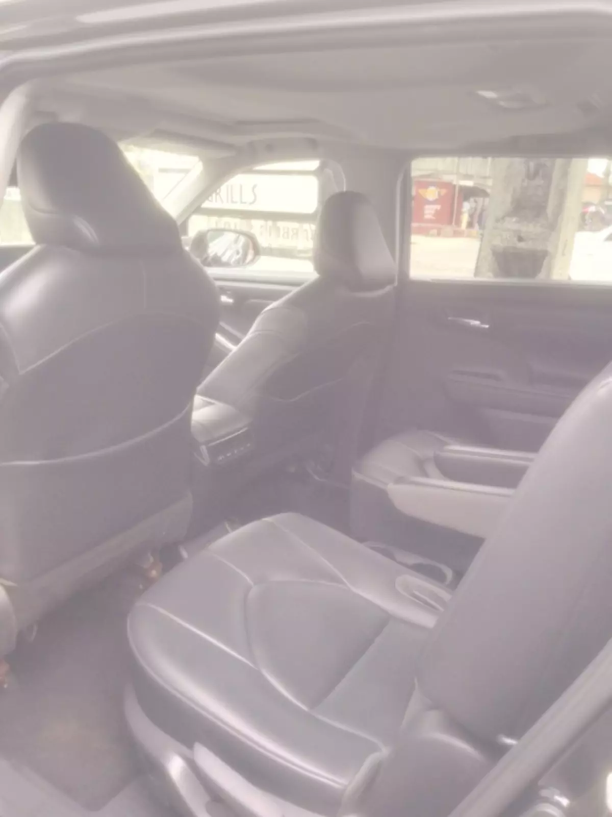 interiorBack