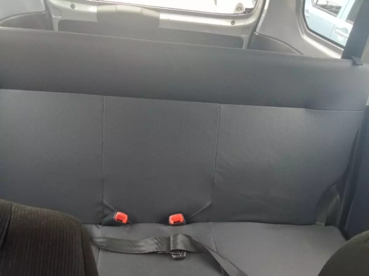 interiorBack