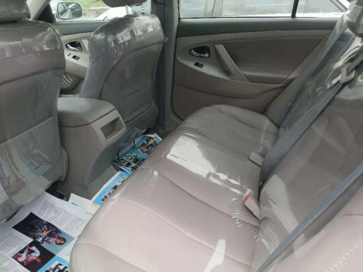 interiorBack