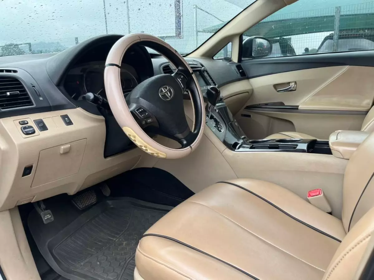 dashboardSideView