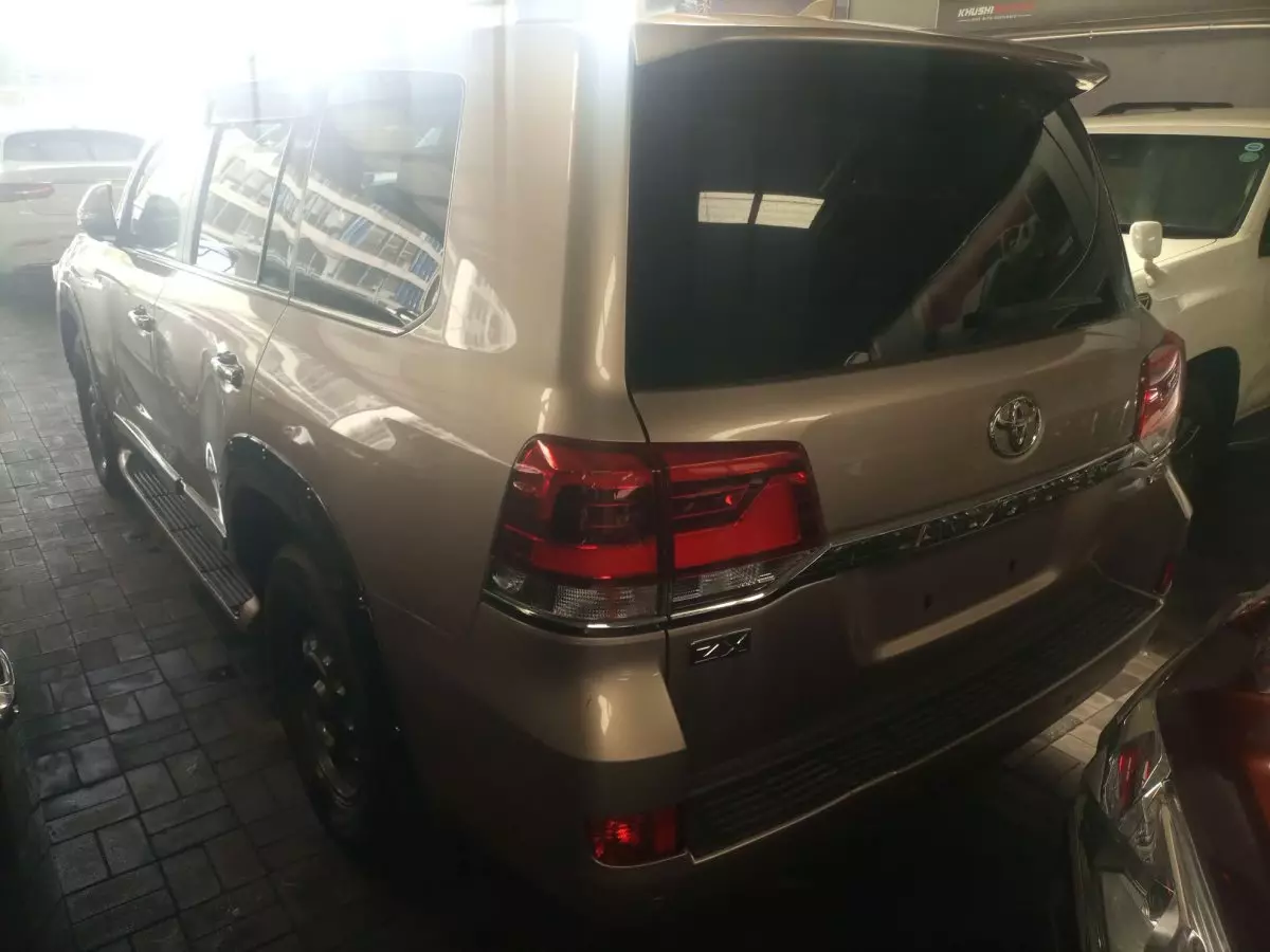 car Left Back