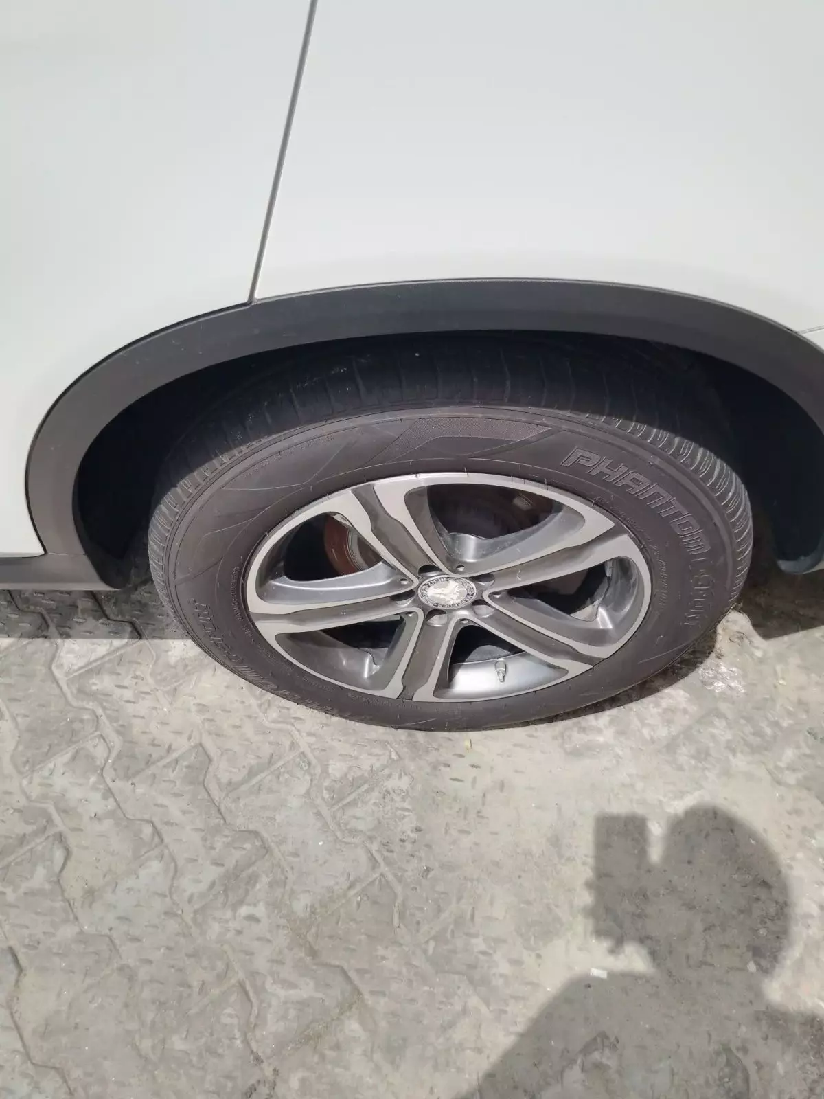 tyre1