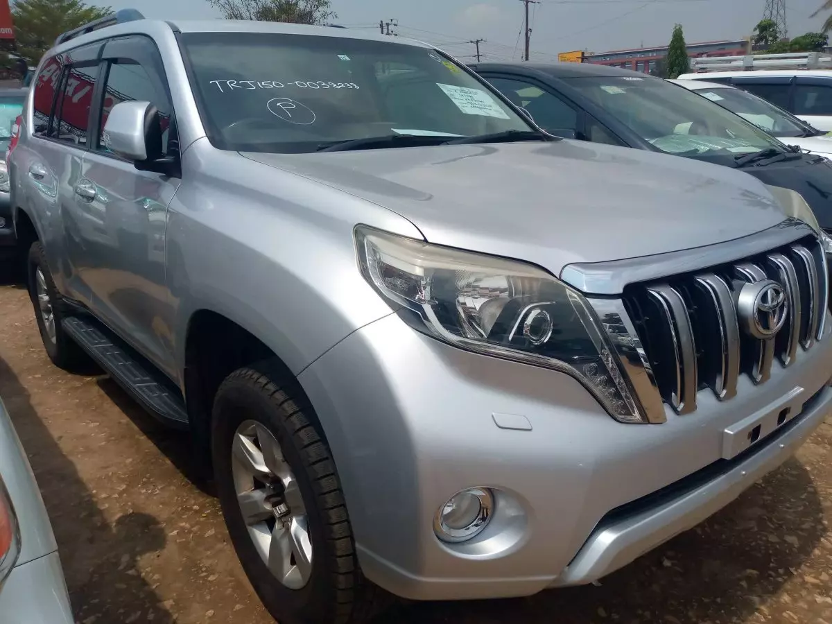 Toyota Landcruiser prado TX - 2013