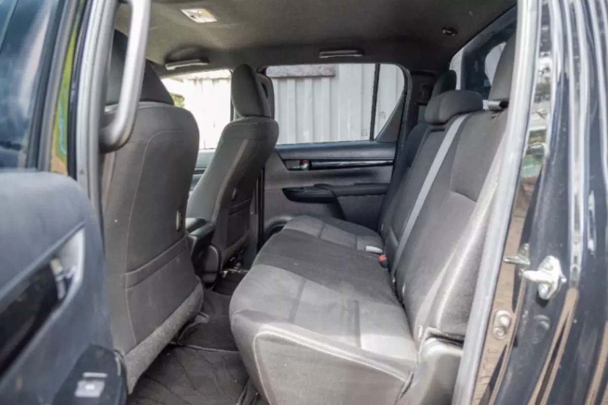interiorBack