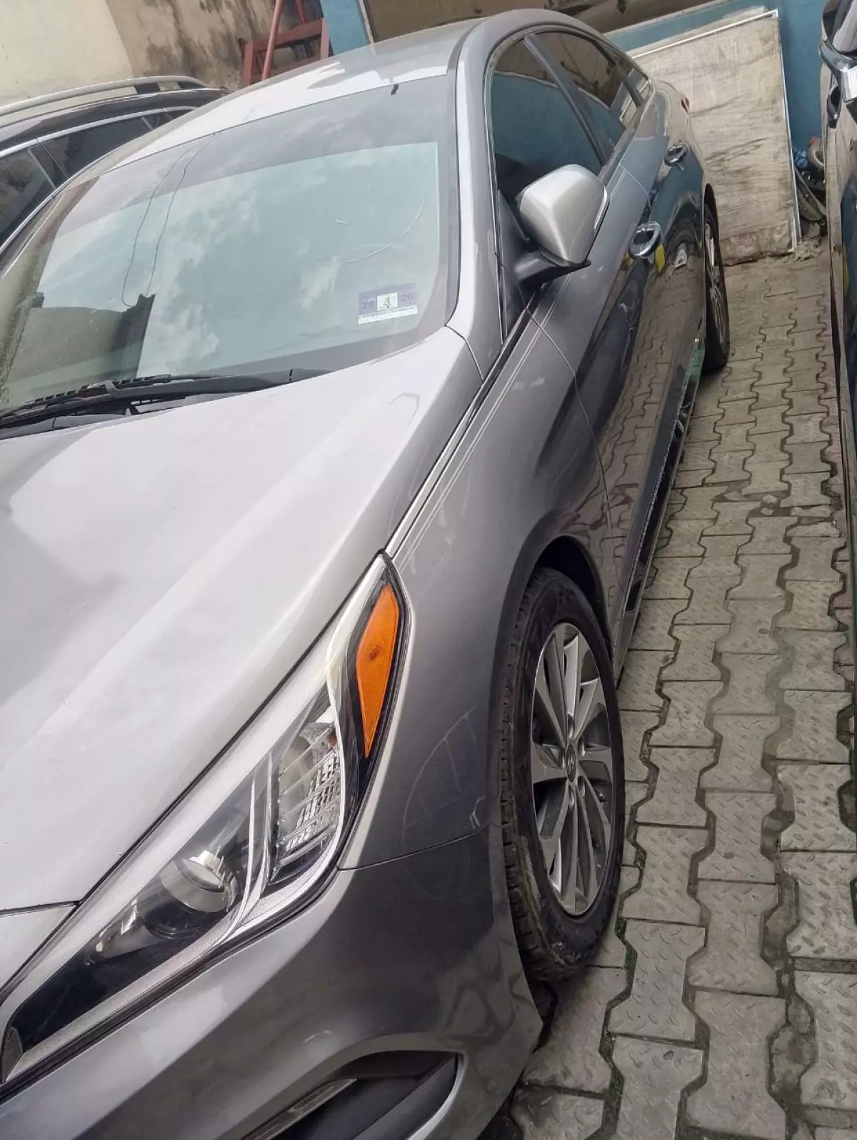 car Right Back