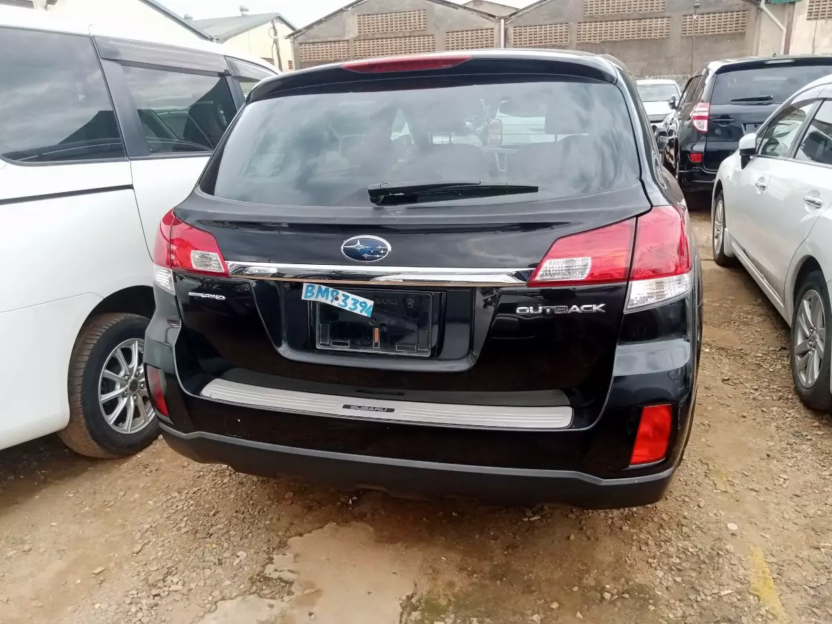 car Back