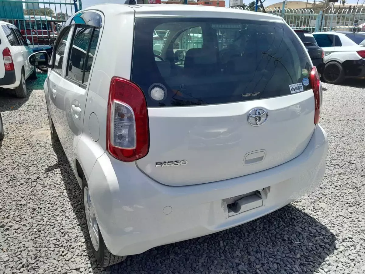 car Left Back