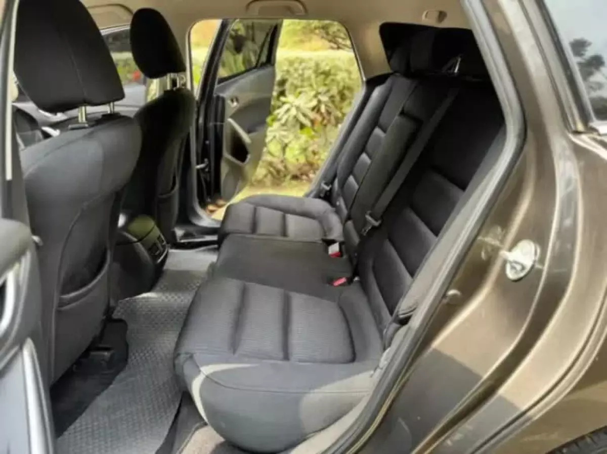interiorBack