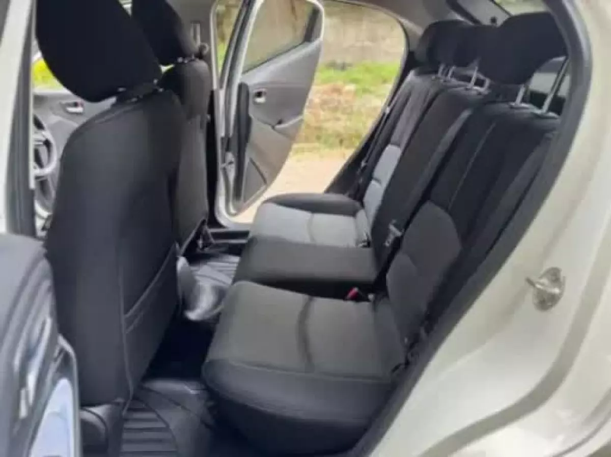 interiorBack