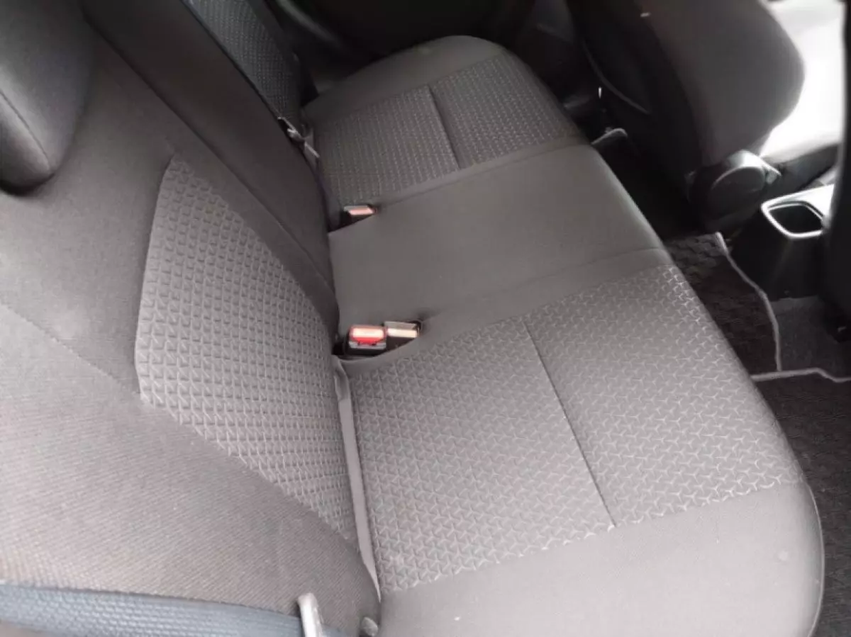 interiorBack
