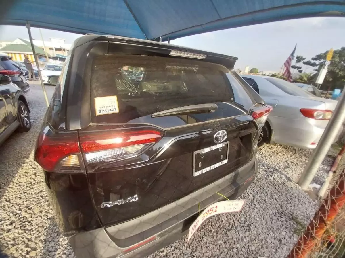 car Back