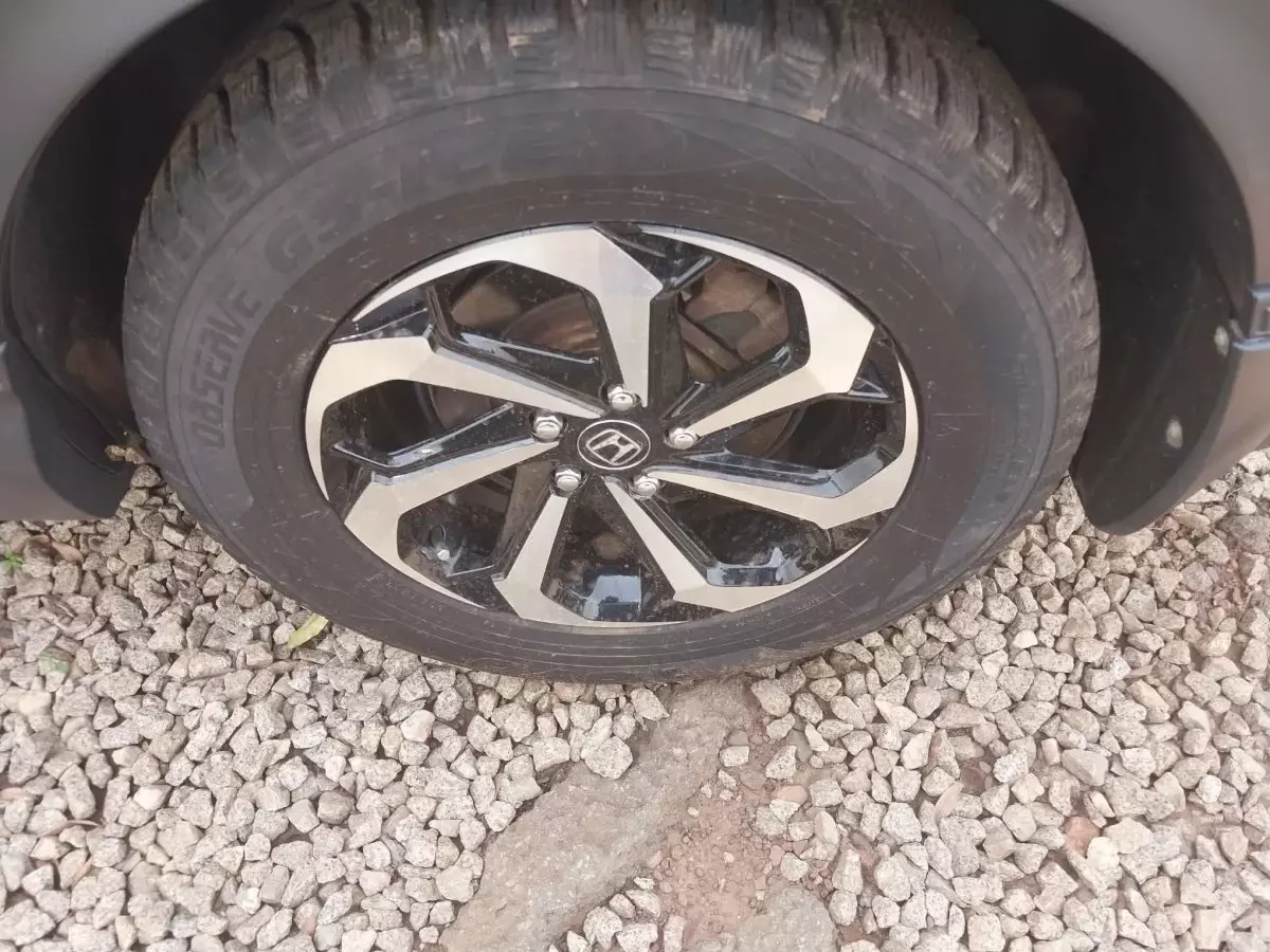 tyre1