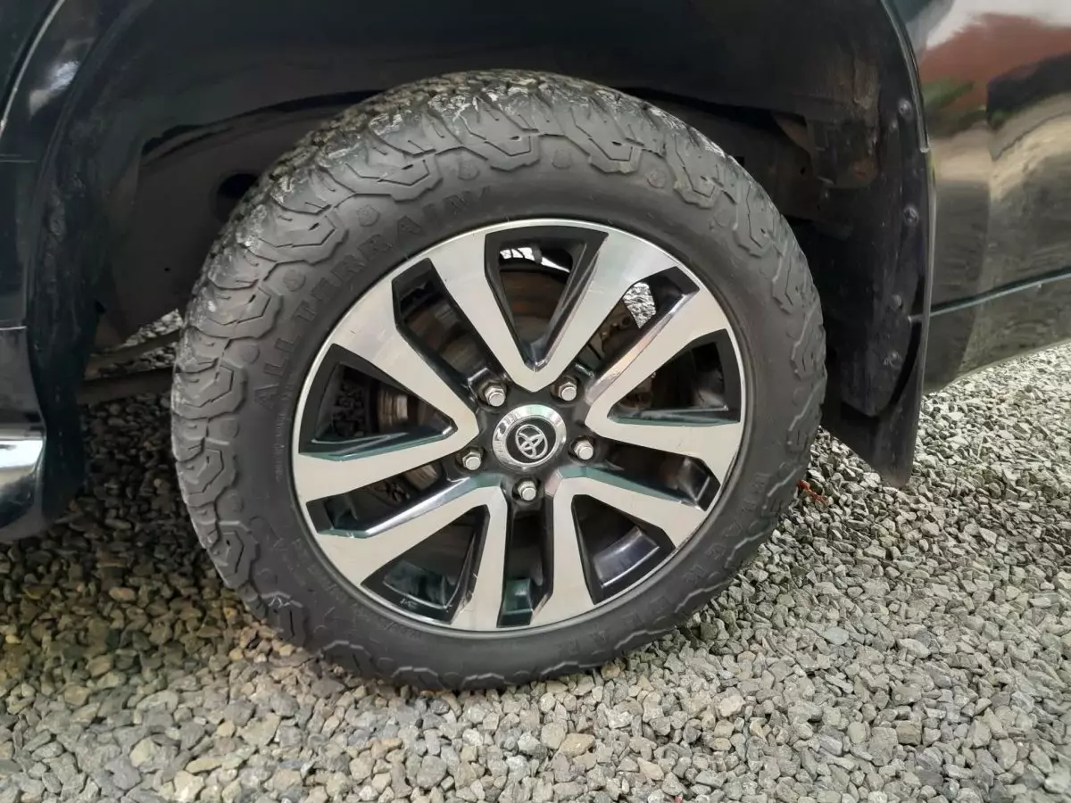tyre0
