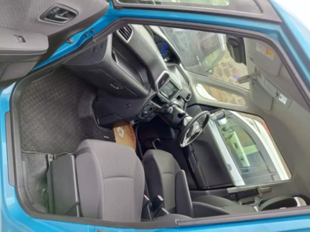 interiorBack