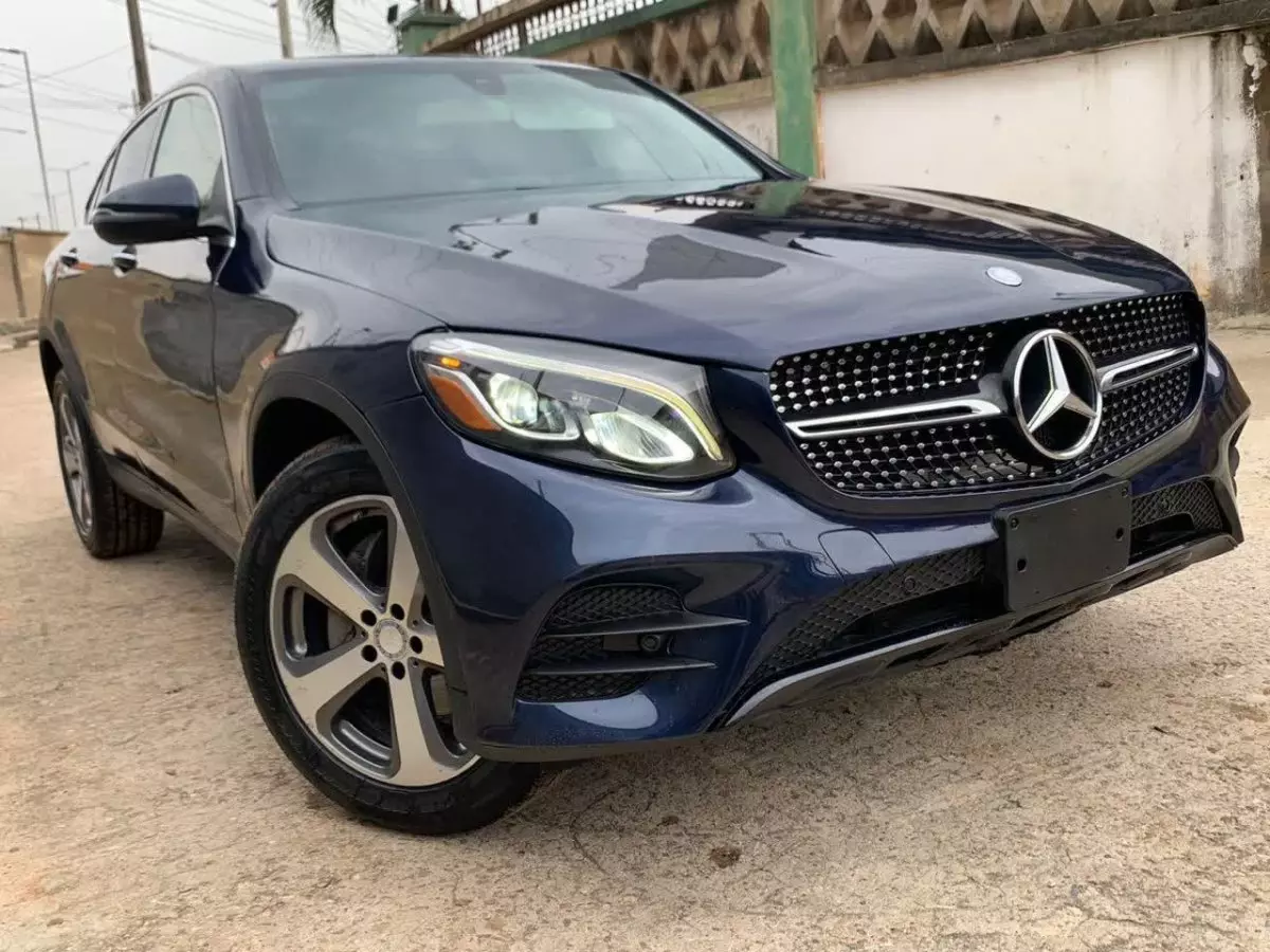 Mercedes-Benz GLC 300 - 2017