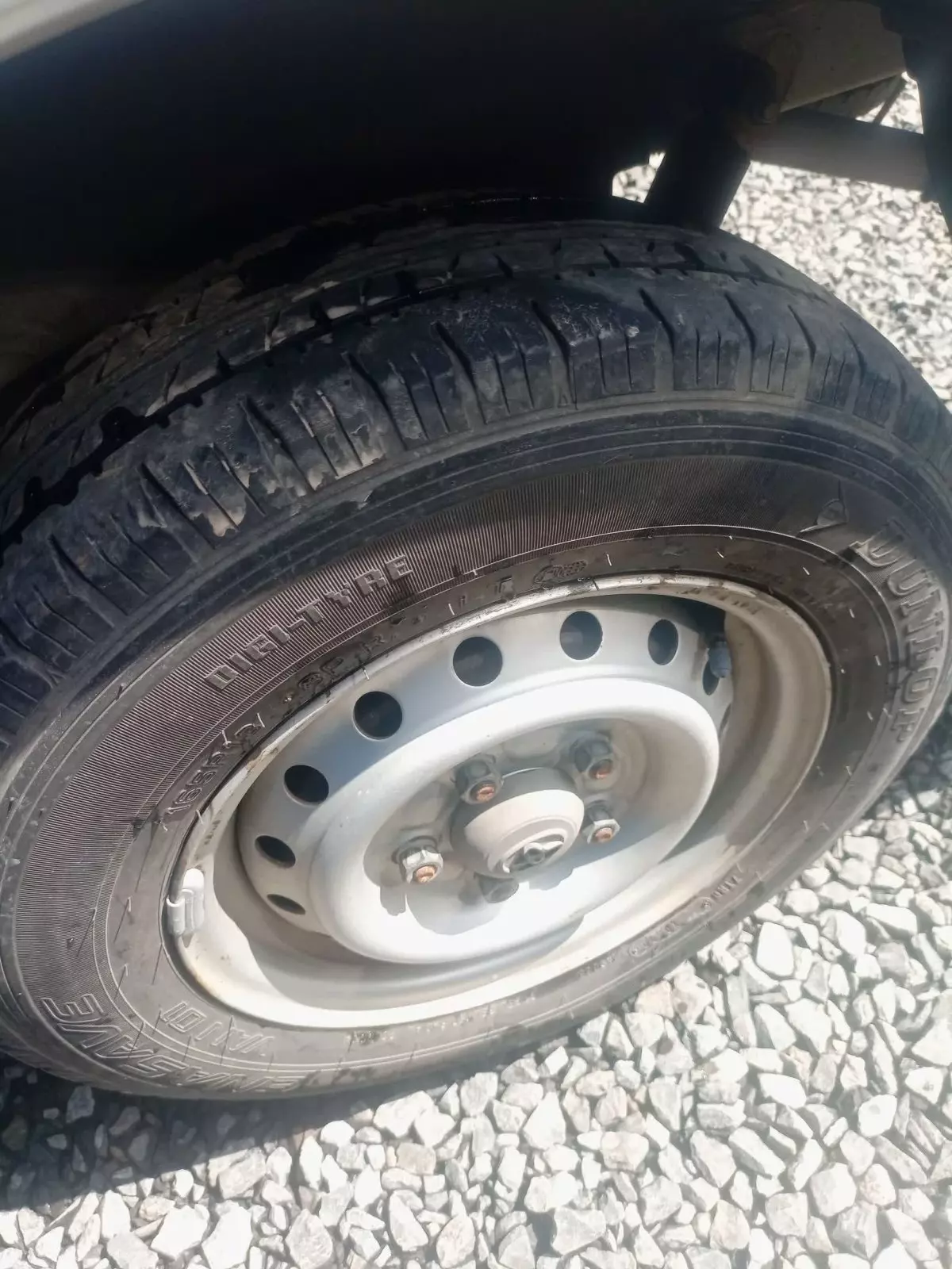 tyre2