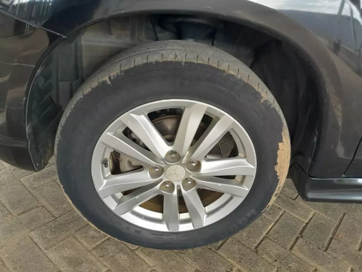 tyre2