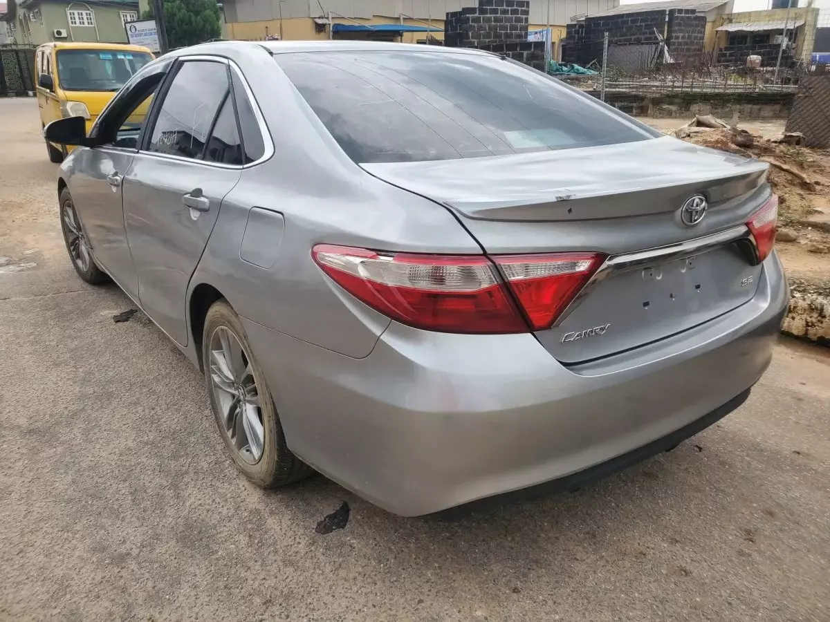 car Back