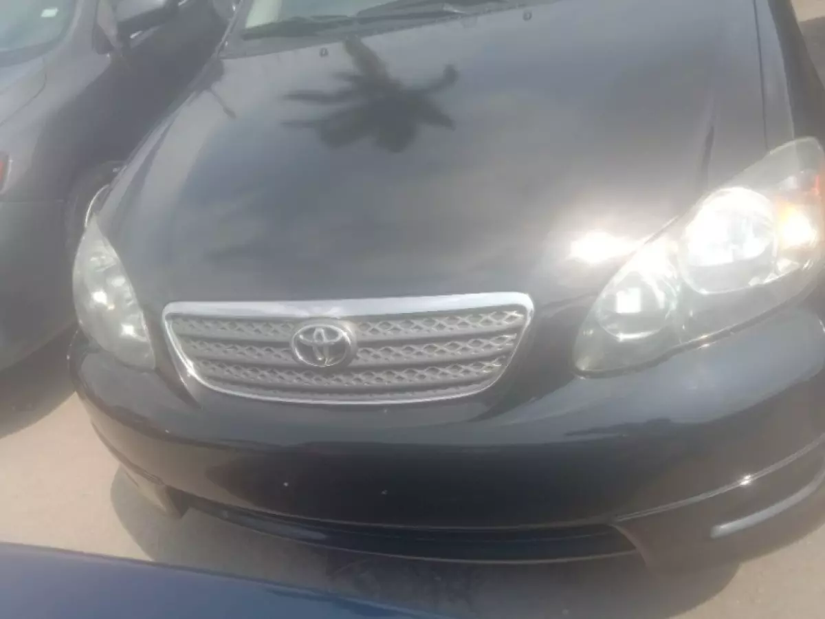 Toyota Corolla - 2013