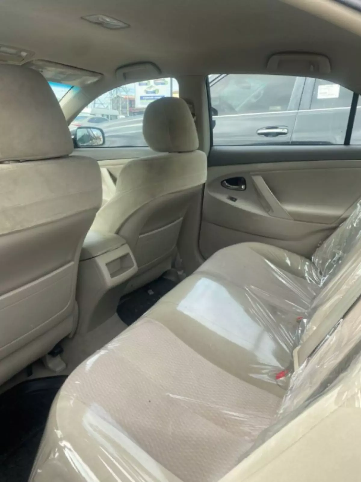 interiorBack