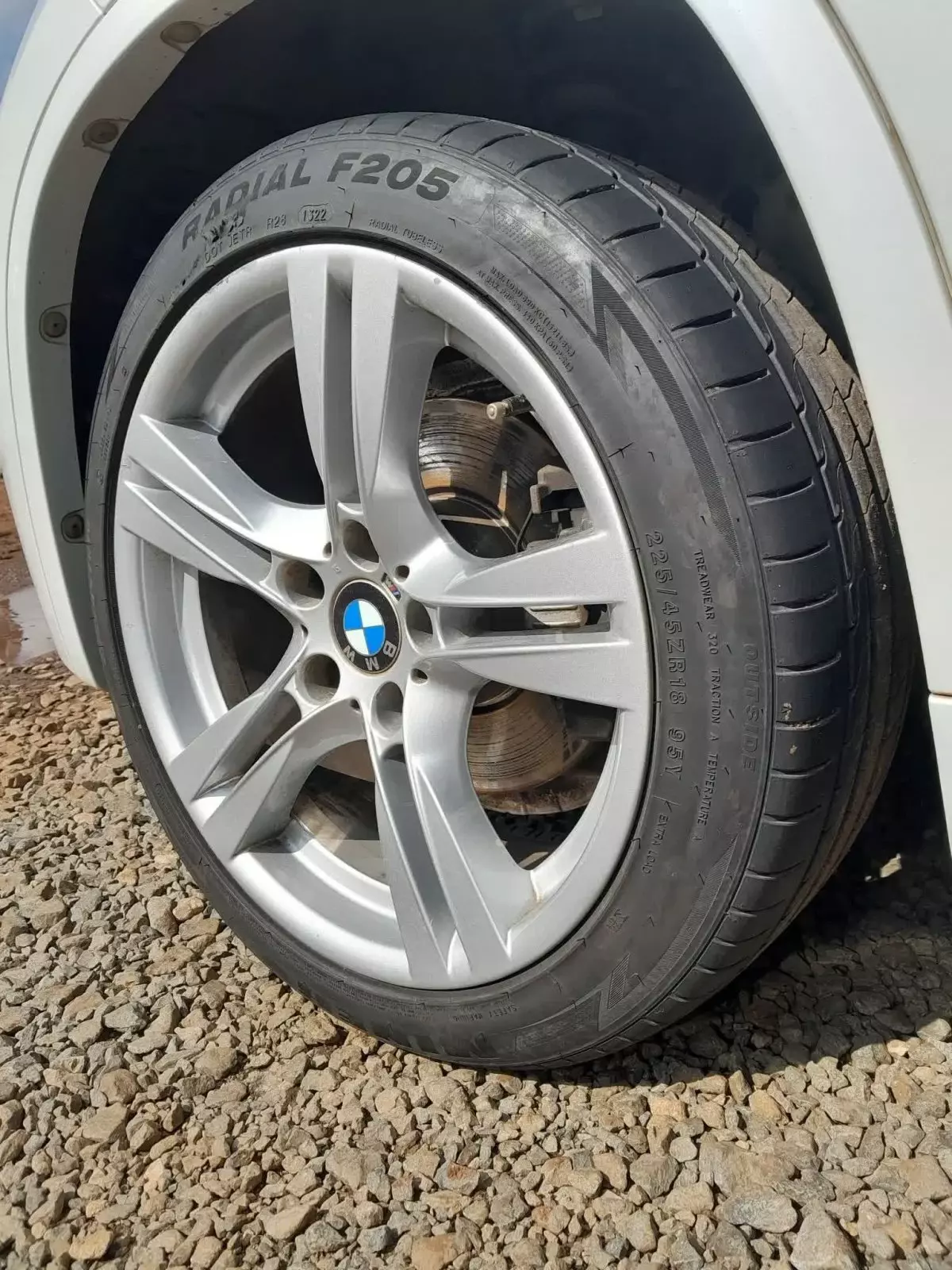 tyre0