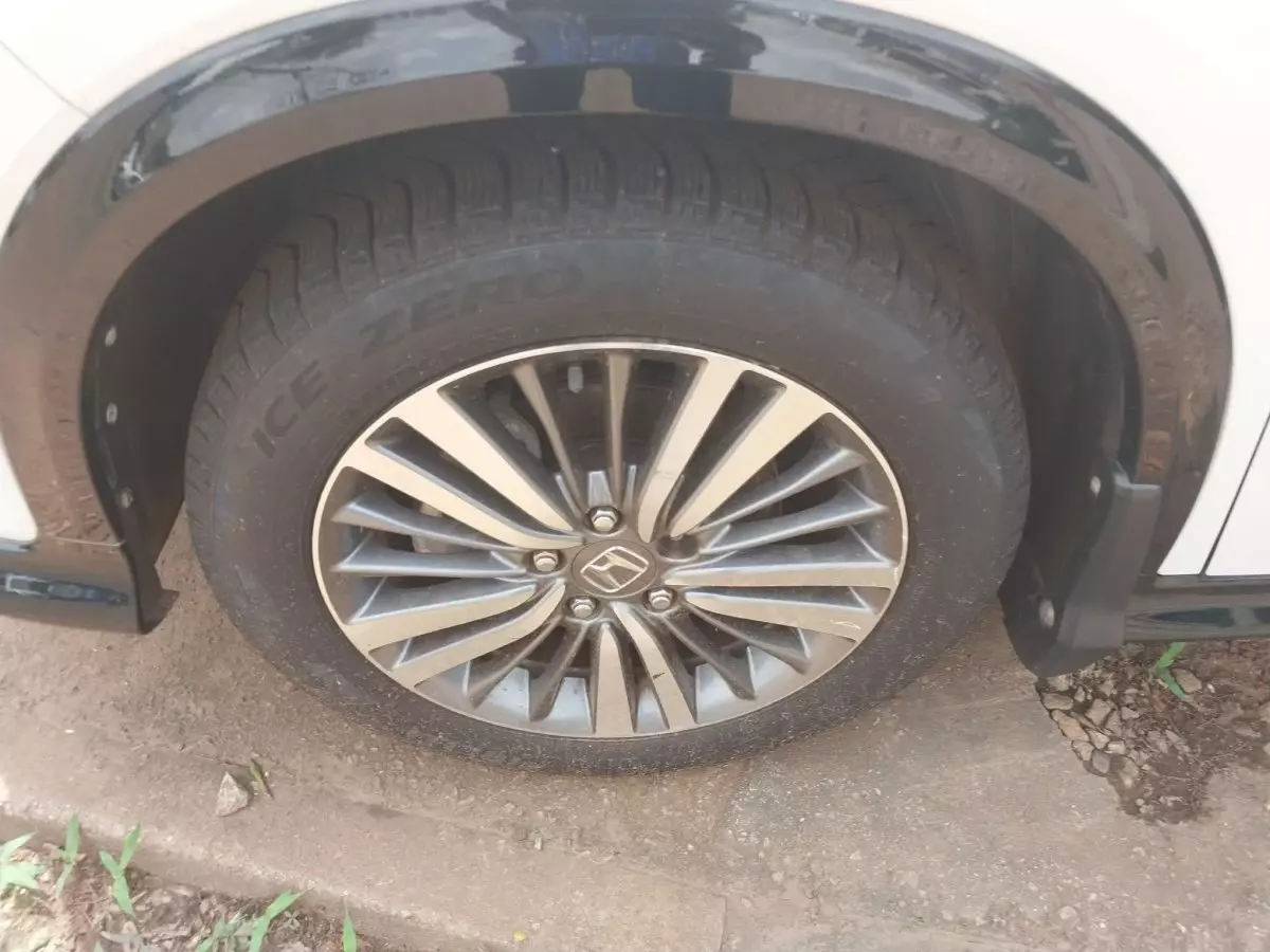 tyre1