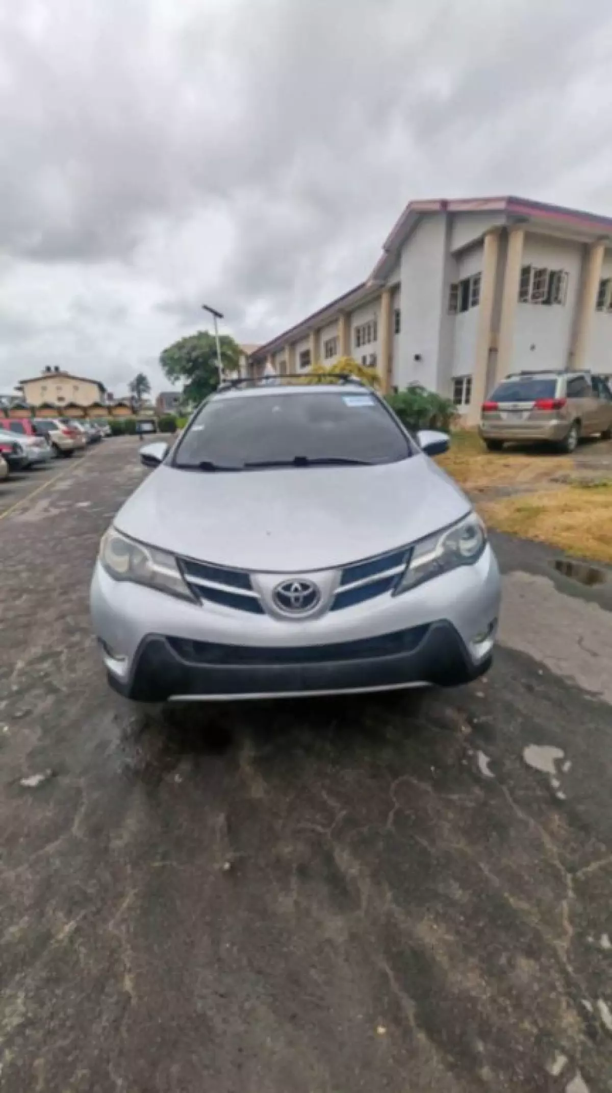 Toyota RAV4 - 2014