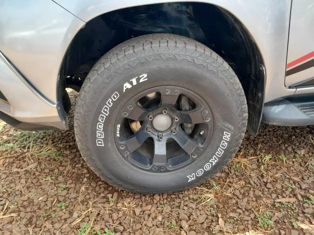 tyre1