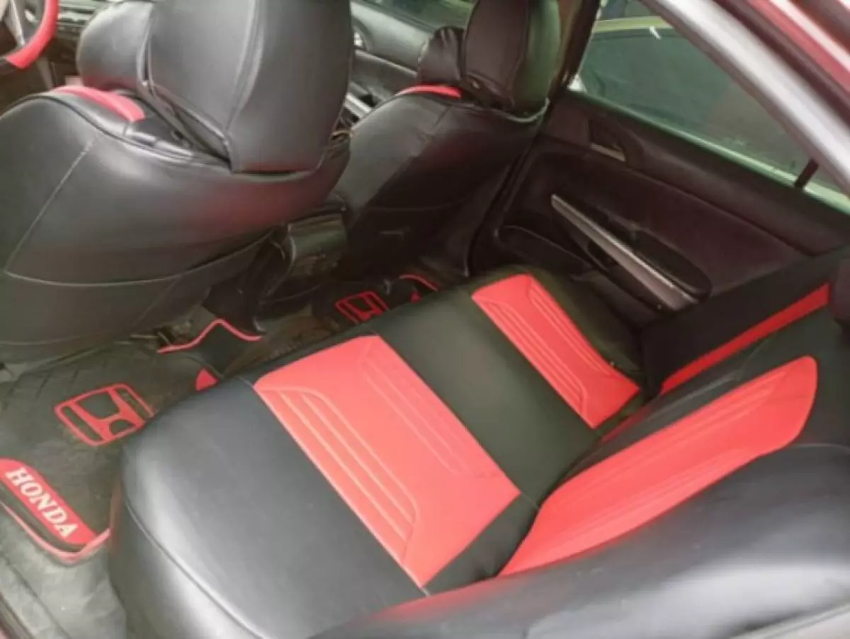 interiorBack