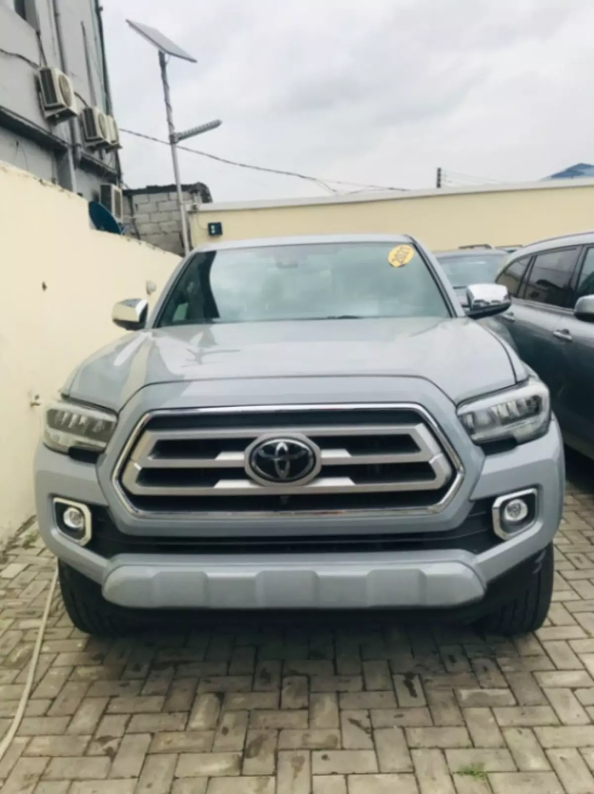 Toyota Tacoma - 2021