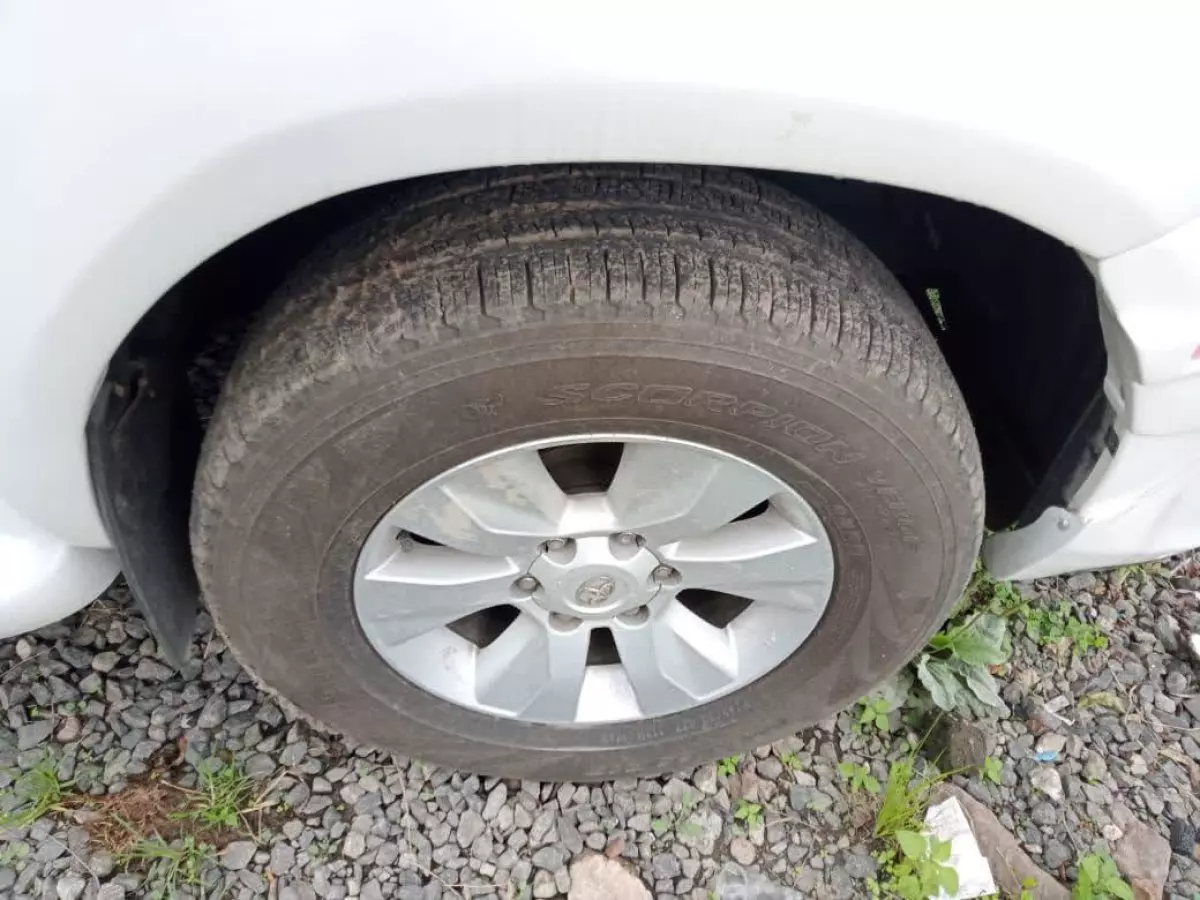 tyre0