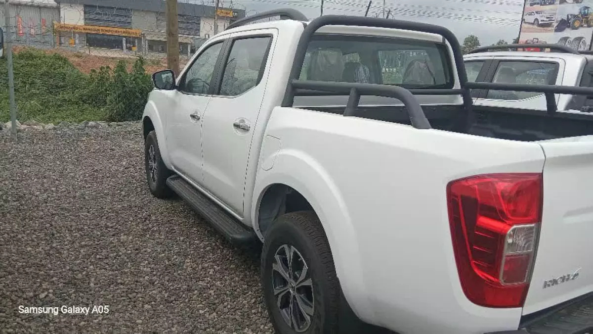 car Back