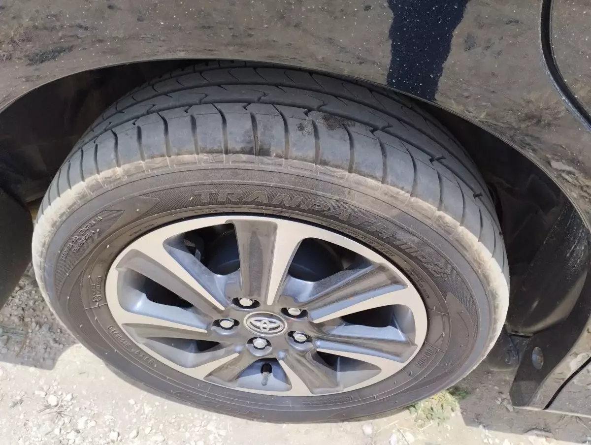 tyre1