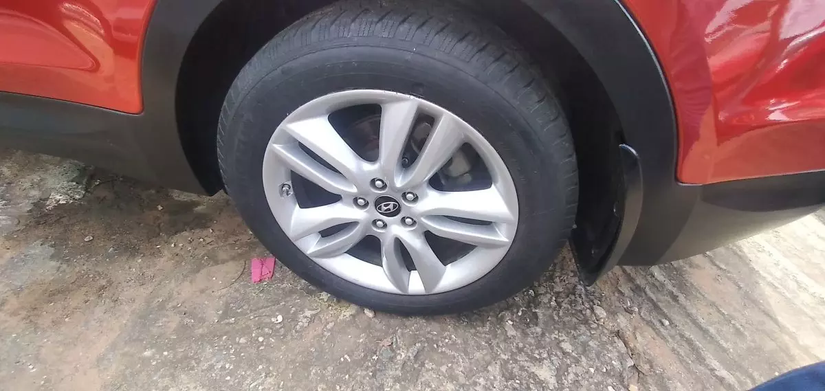 tyre1