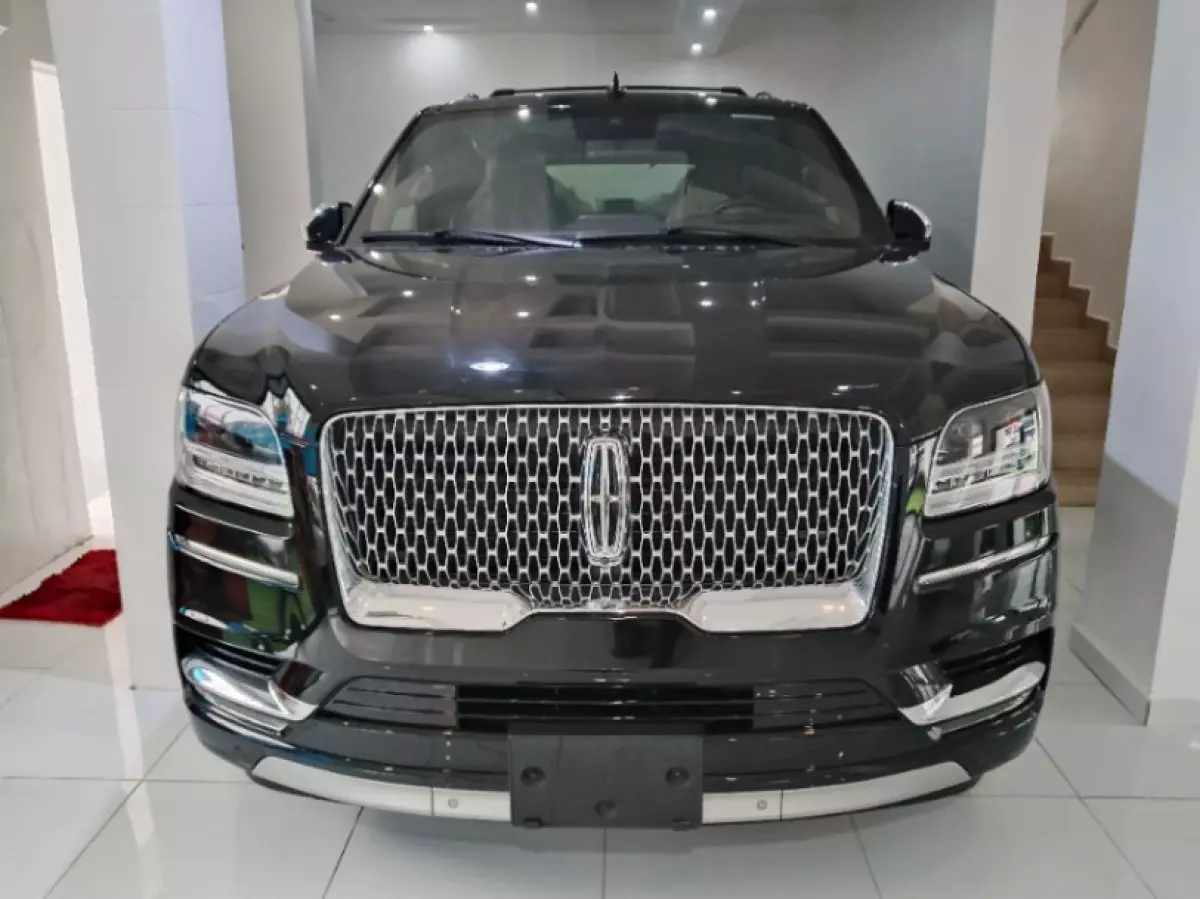 Lincoln Navigator - 2022