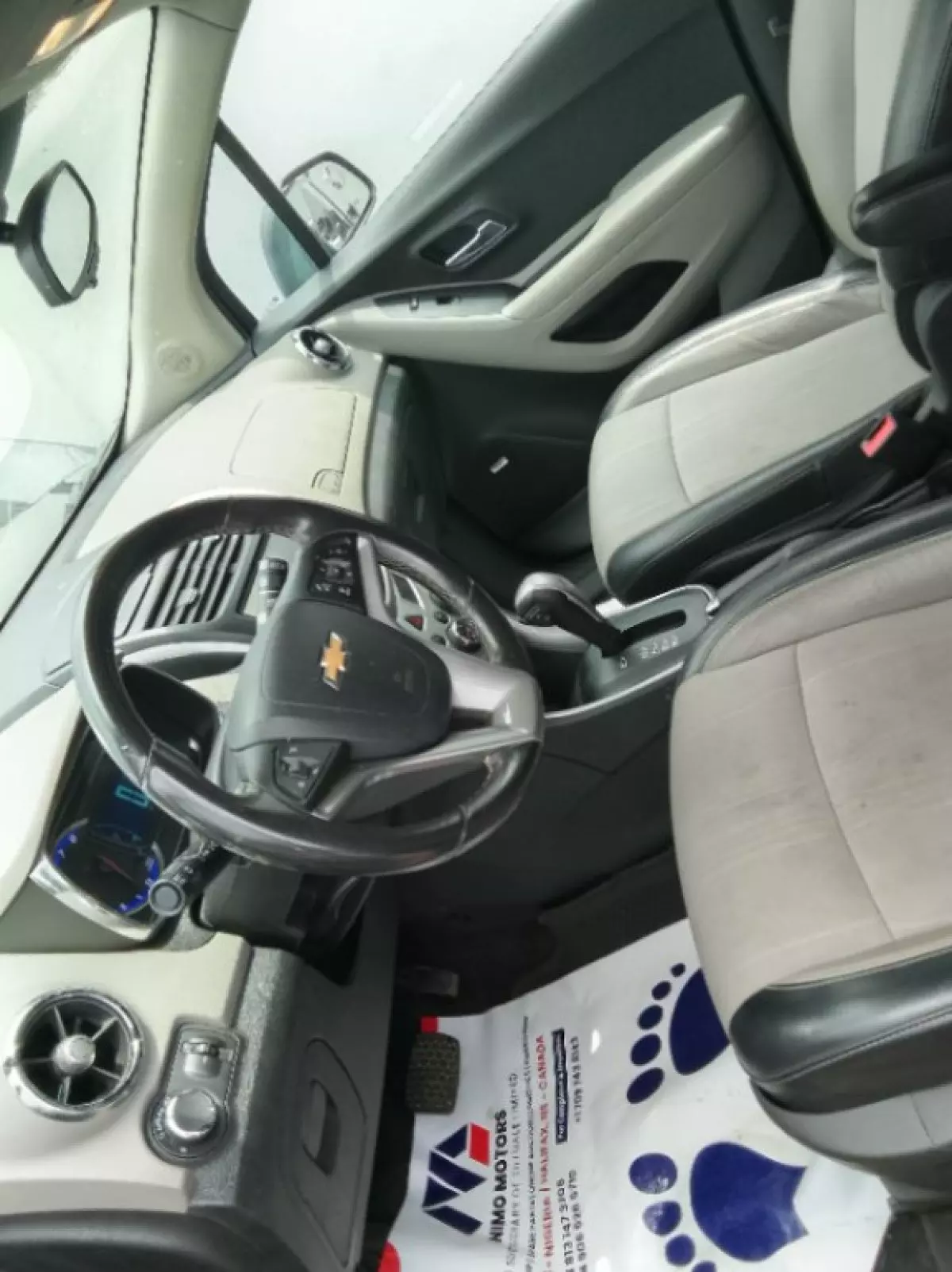 interiorFront