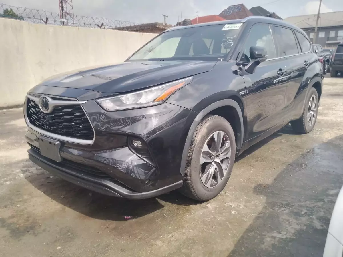 Toyota Grand Highlander - 2020