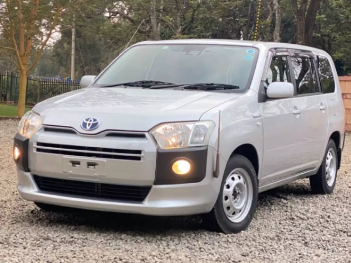 Toyota Probox  - 2019
